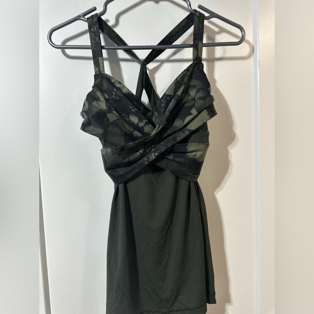 Lululemon Athletica Wrap Tank Top Green Women’s Medium - Picture 13 of 16